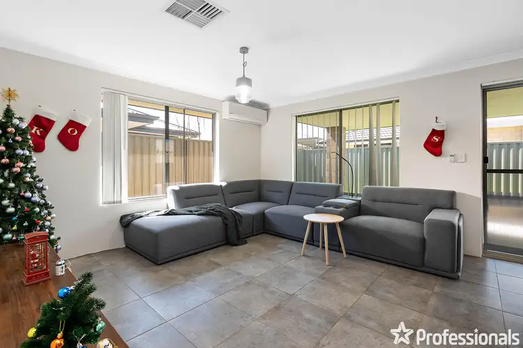 Fourth view of Homely house listing, 9 Cadaga Way, Piara Waters WA 6112
