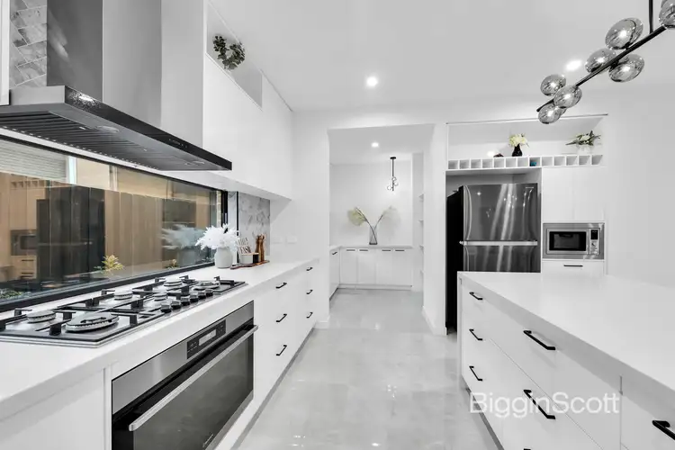 Sixth view of Homely house listing, 13 Carinya Road, Vermont VIC 3133
