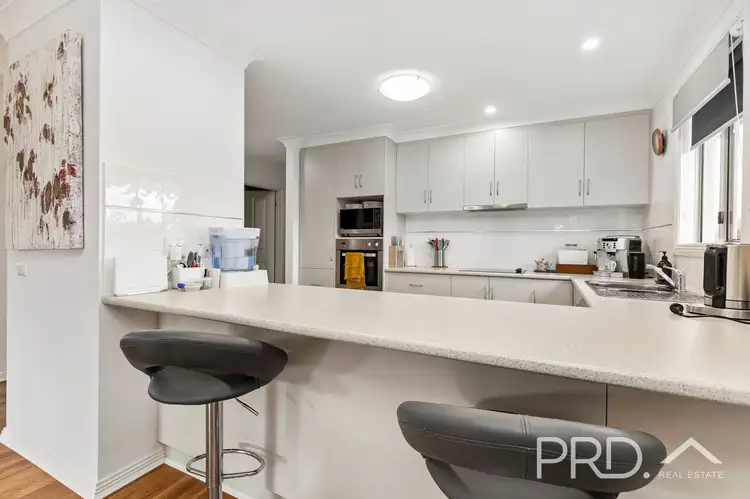 Fifth view of Homely unit listing, 10/84 Currawong Road, Tumut NSW 2720