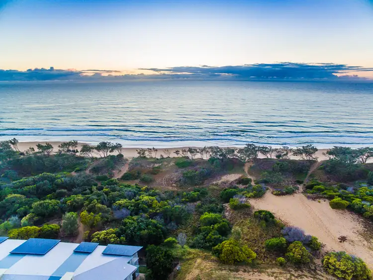 102/4 Beaches Village Circuit, Agnes Water QLD 4677