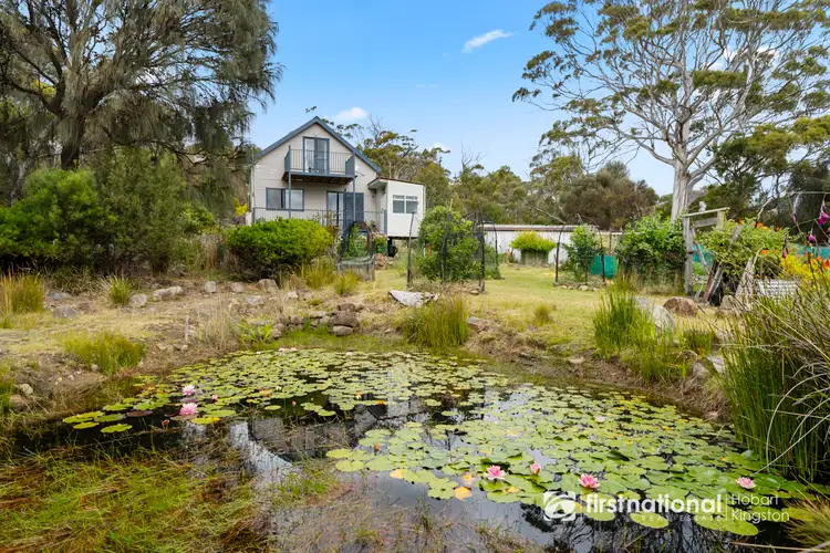 90 Matthew Flinders Drive, Alonnah TAS 7150