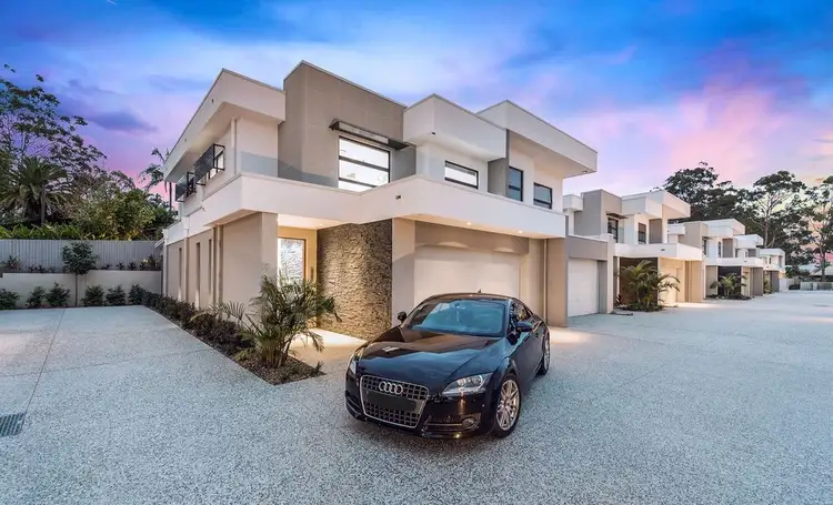 Main view of Homely townhouse listing, 3/206 Cotlew Street, Ashmore QLD 4214