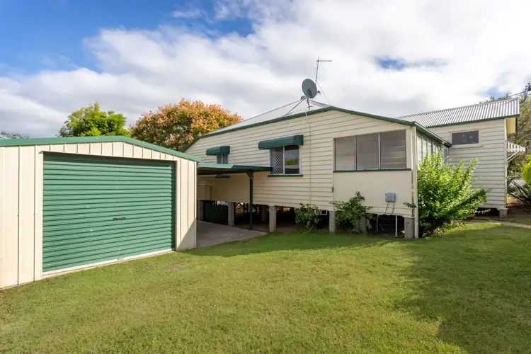 4 Thomas Street