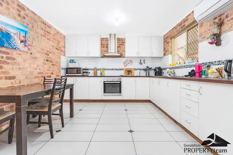Second view of Homely house listing, 2 Solomon Circle, Karloo WA 6530