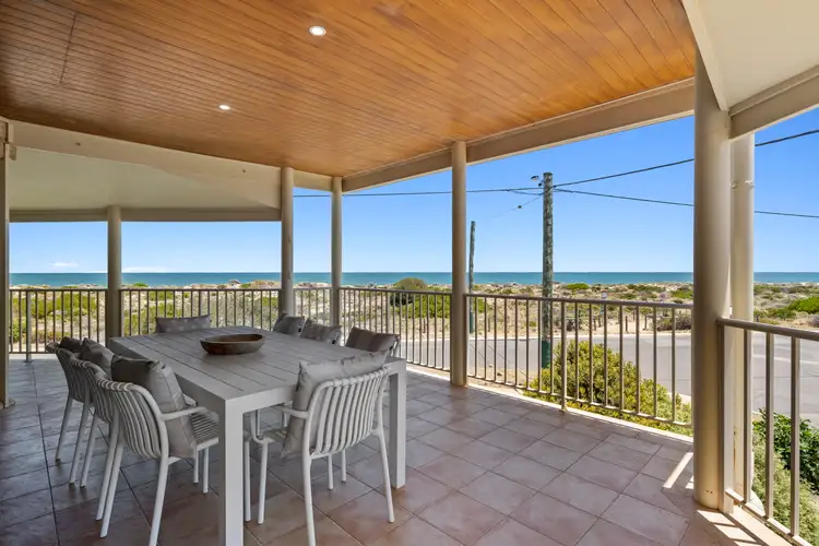 5B Sabina Drive, Madora Bay WA 6210
