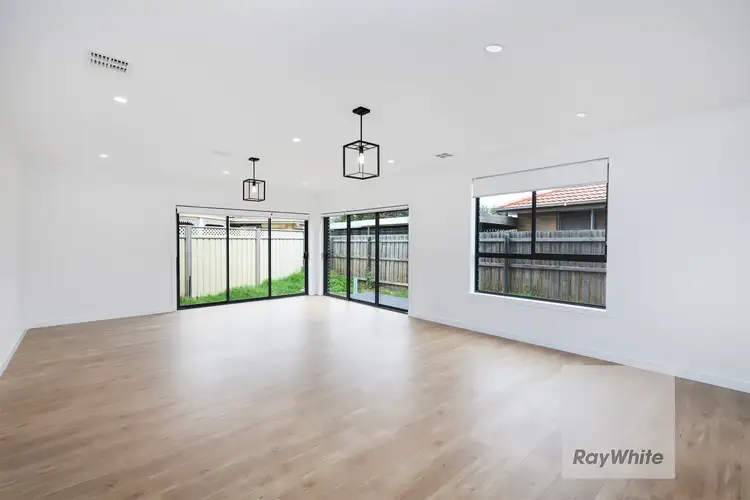 Fourth view of Homely house listing, 5 Parnell Crescent, Gladstone Park VIC 3043