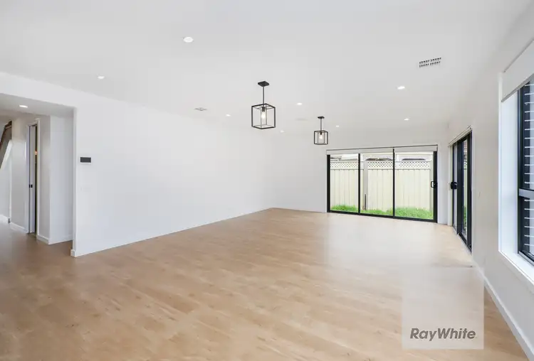 Fifth view of Homely house listing, 5 Parnell Crescent, Gladstone Park VIC 3043