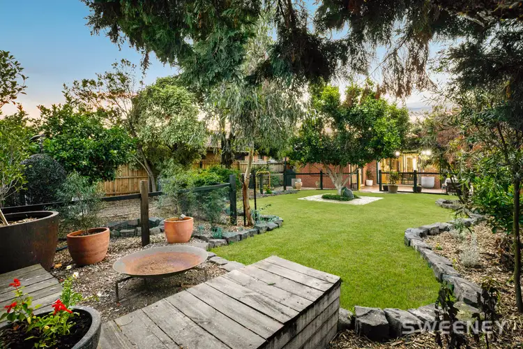 11 Thorpe Court, Altona Meadows VIC 3028