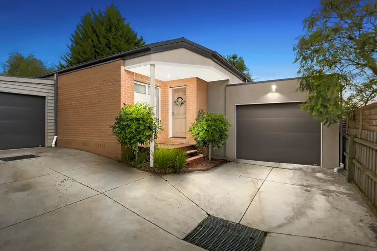 2/93 Burke Road, Ferntree Gully VIC 3156