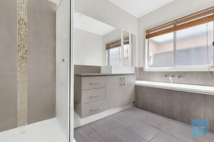 Seventh view of Homely house listing, 11 Rutherglen Way, Caroline Springs VIC 3023