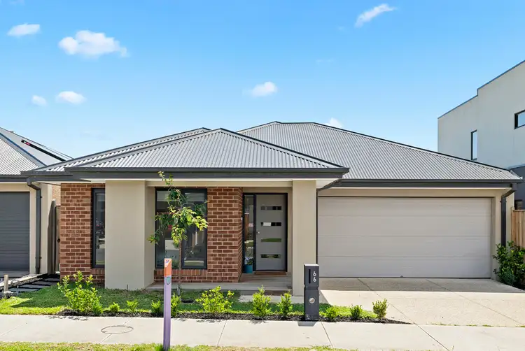66 Stature Avenue, Clyde North VIC 3978