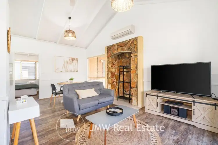12 Dunn Bay Road