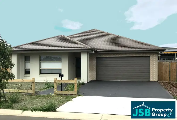 19 Stirling Drive
