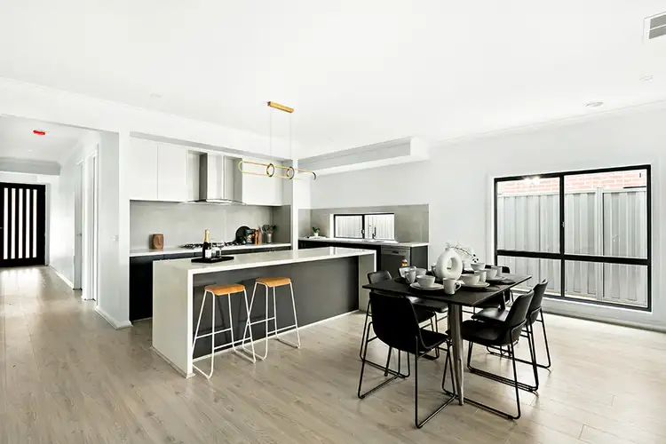 Fifth view of Homely house listing, 4 Tindari Way, Wollert VIC 3750