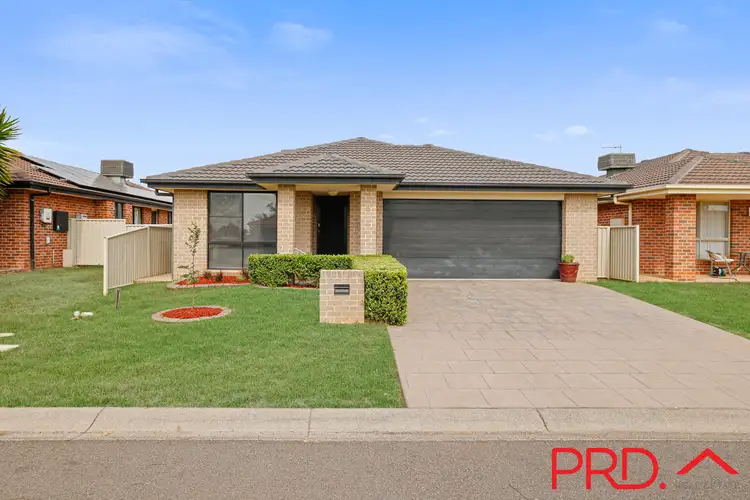 8 Lindsay Road, Tamworth NSW 2340