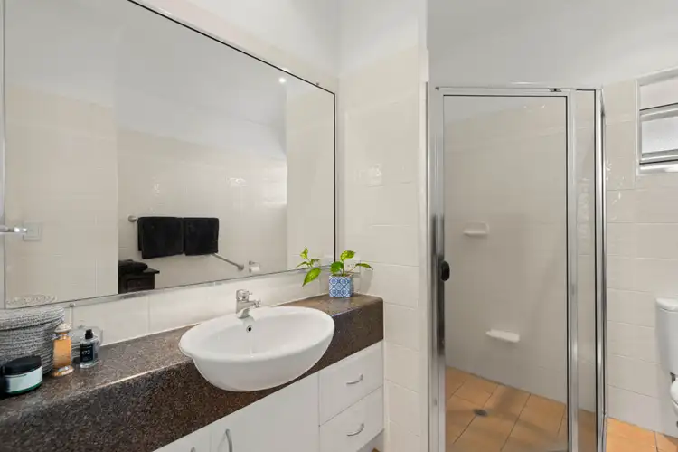 Sixth view of Homely apartment listing, 5/37 Sunbrite Avenue, Mermaid Beach QLD 4218