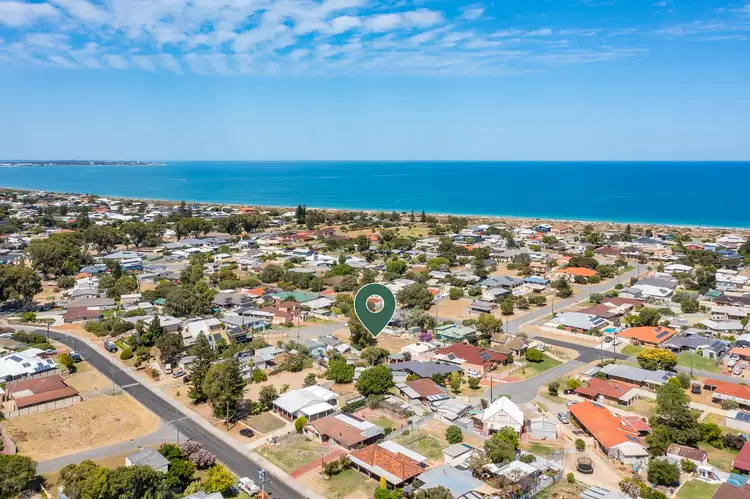 7 Lancier Place, Madora Bay WA 6210