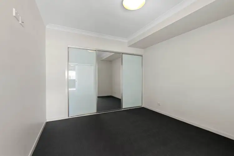 Fifth view of Homely apartment listing, 004/8 Kyabra Street, Newstead QLD 4006