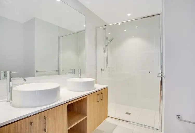 Sixth view of Homely unit listing, 209/112 Palm Meadows Drive, Carrara QLD 4211