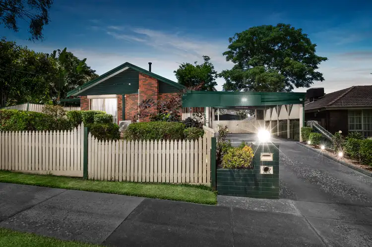 10 Landscape Drive, Boronia VIC 3155