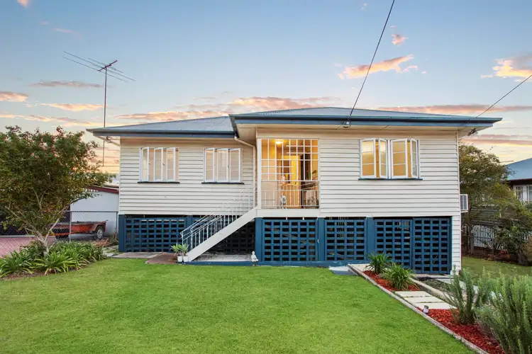 63 Thorn Street, Ipswich QLD 4305