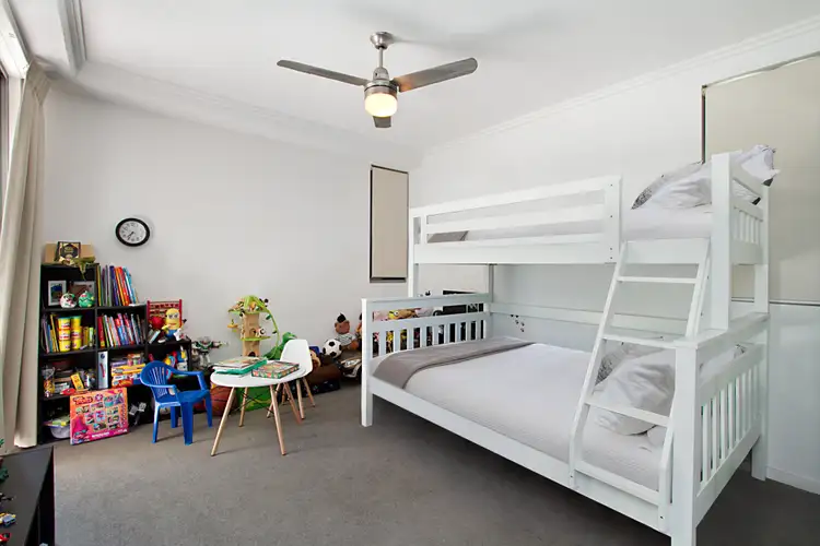 Fifth view of Homely apartment listing, 17/1 Gaven Crescent, Mermaid Beach QLD 4218