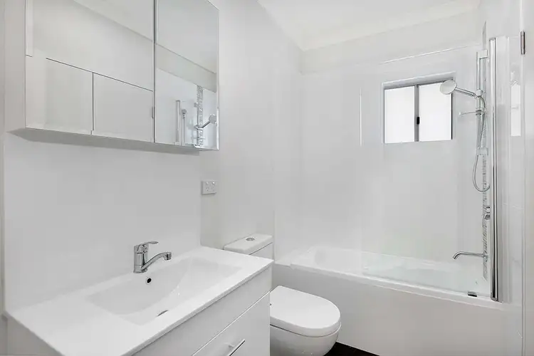 Third view of Homely apartment listing, 206/19-21 Gordon Street, Stones Corner QLD 4120