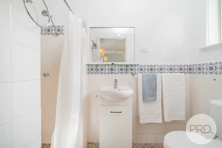 Fifth view of Homely house listing, 8 Blamey Street, Turvey Park NSW 2650