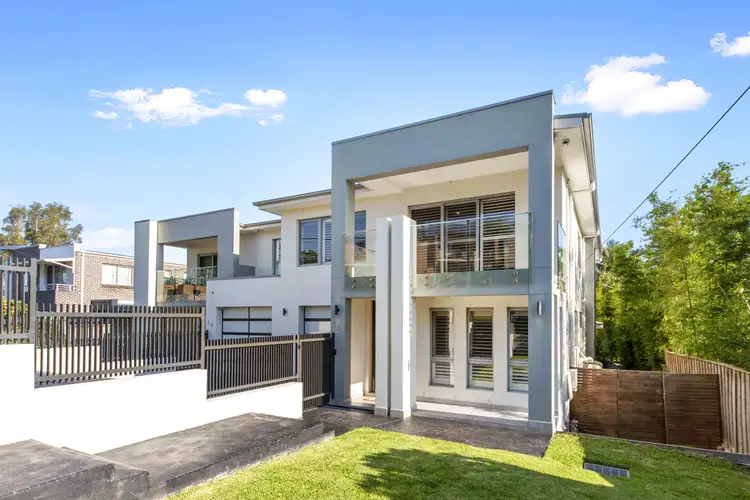 14A Linden Grove
