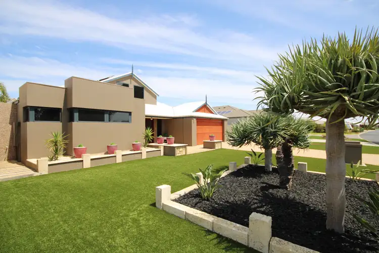 Second view of Homely house listing, 39 Tourmaline Ridge, Australind WA 6233