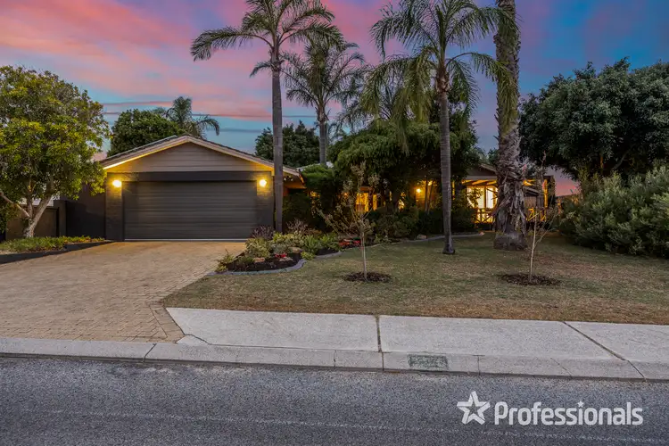 395 Summerlakes Parade, Ballajura WA 6066