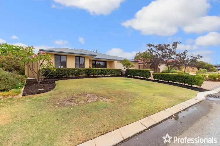 33 Coulthard Crescent, Canning Vale WA 6155