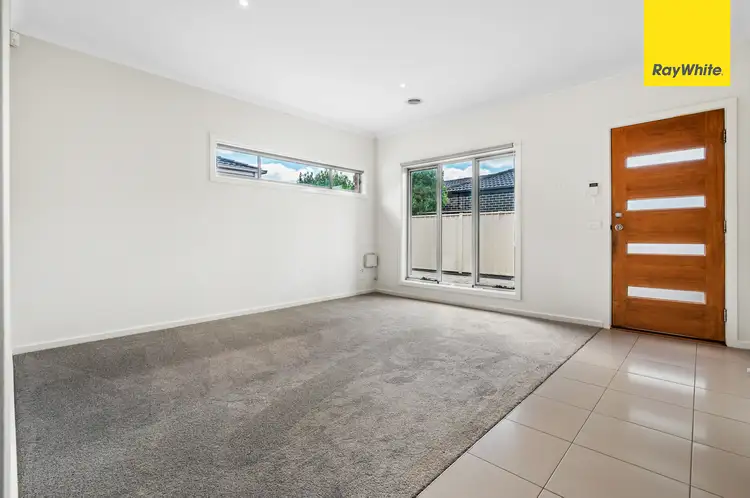 Third view of Homely unit listing, 2/7 Fishburn Grove, Harkness VIC 3337