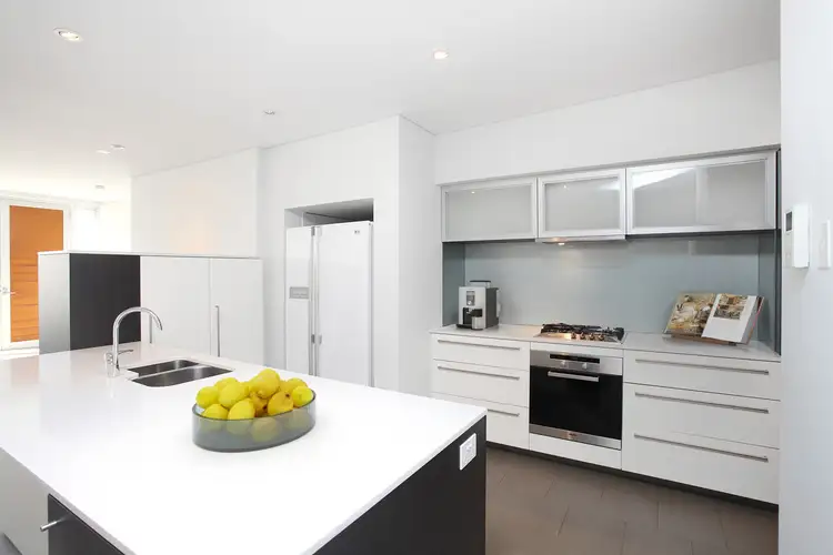 9/183 Roberts Road, Subiaco WA 6008