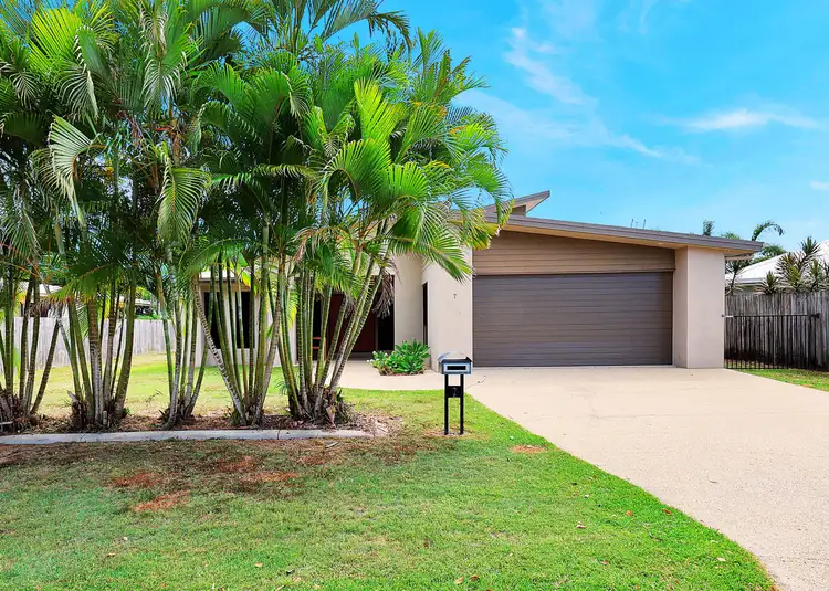 Second view of Homely house listing, 7 Corella Way, Blacks Beach QLD 4740
