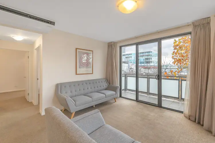 13/9 Ebenezer Place