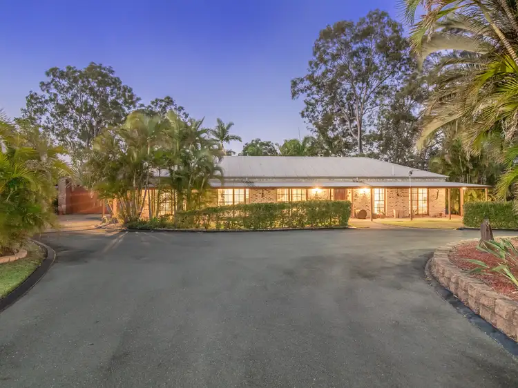 7 Innisfail Road, Highland Park QLD 4211