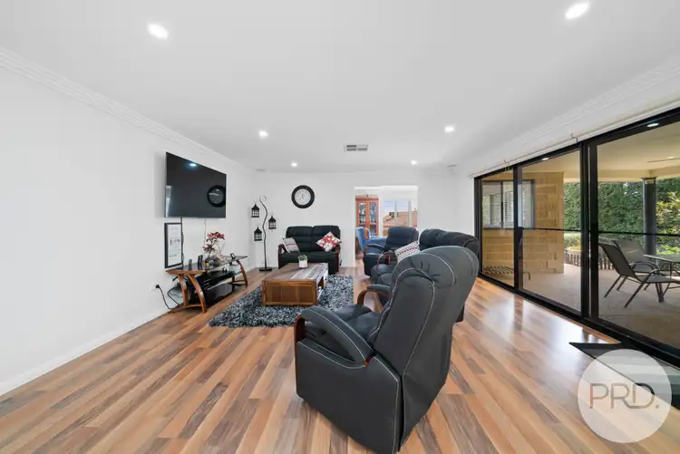 Sixth view of Homely house listing, 34 Kaloona Drive, Bourkelands NSW 2650