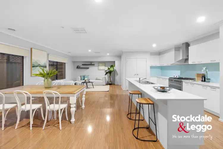 Sixth view of Homely house listing, 4 Lion Chase, Craigieburn VIC 3064