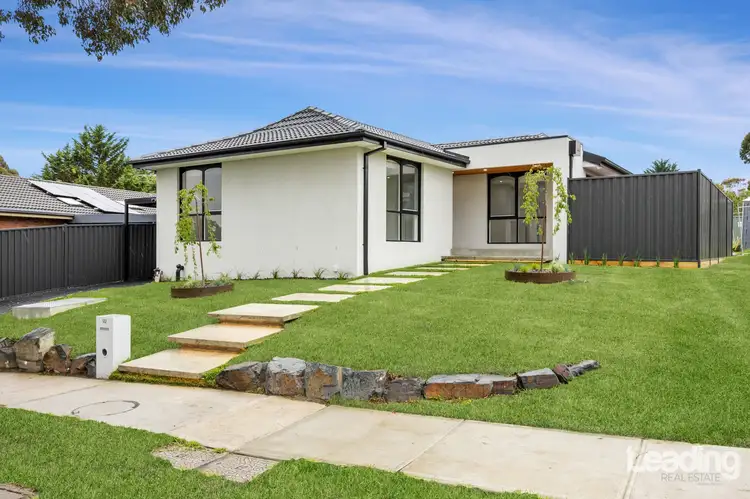 92 Menzies Drive, Sunbury VIC 3429