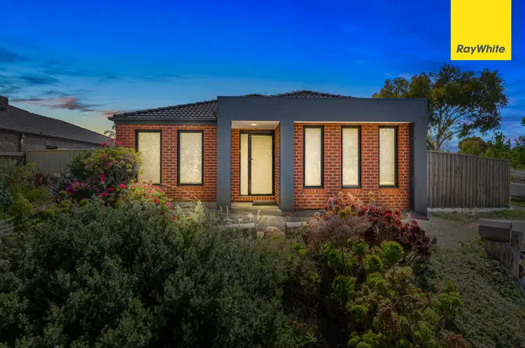 18 Arnolds Creek Boulevard, Harkness VIC 3337