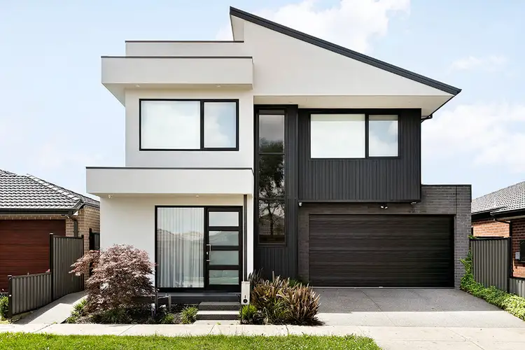 Second view of Homely house listing, 8 Marara Street, Craigieburn VIC 3064