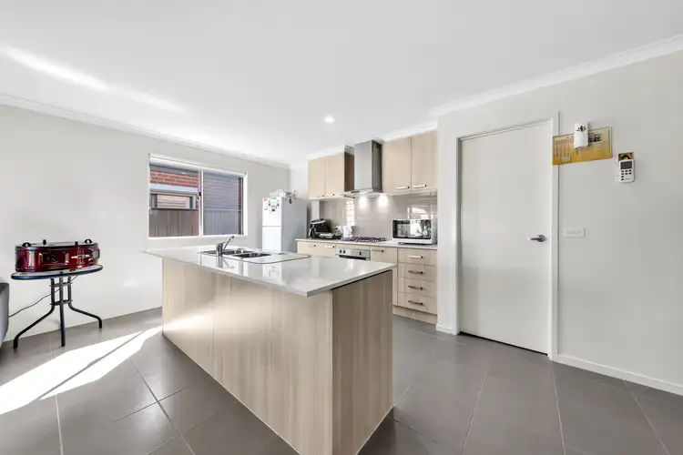Fifth view of Homely house listing, 26 Evergreen Crescent, Craigieburn VIC 3064