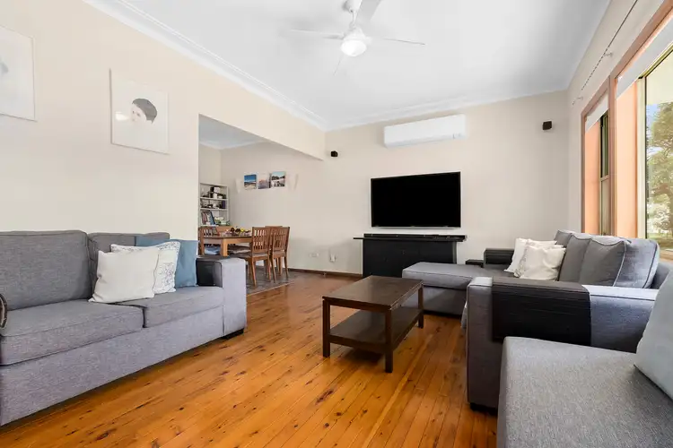 Fifth view of Homely house listing, 186 Somerville Road, Hornsby Heights NSW 2077