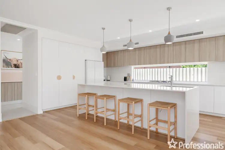 Sixth view of Homely house listing, 33 Herald Avenue, Willetton WA 6155