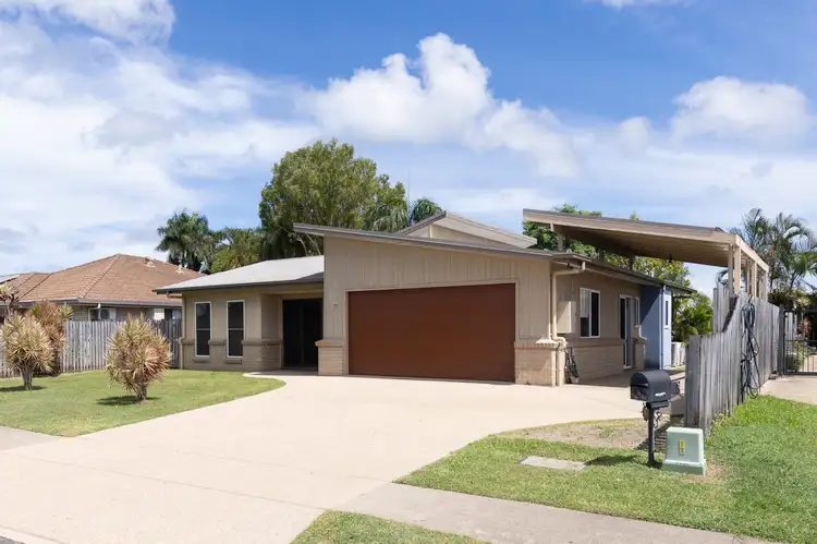 7 Lakeview Drive, Beaconsfield QLD 4740