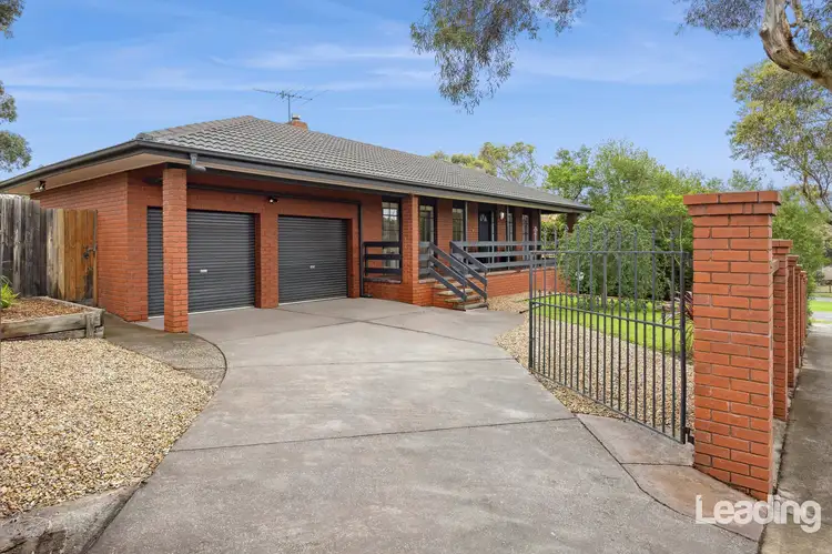 69 McEwen Drive, Sunbury VIC 3429