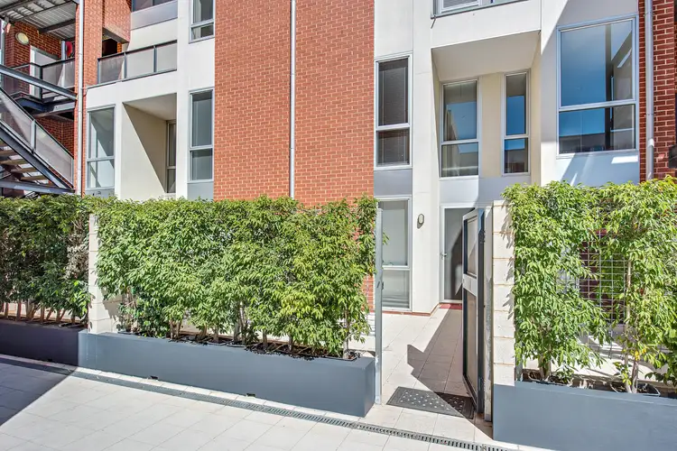 51/237 Wakefield Street