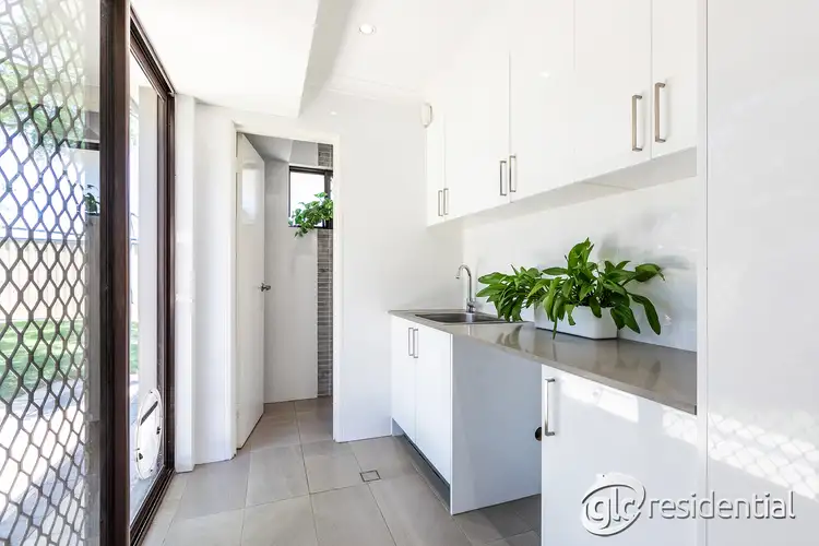 Fifth view of Homely house listing, 2 Moondarra Circle, South Lake WA 6164