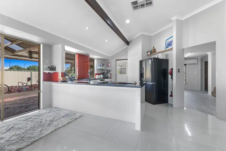 Seventh view of Homely house listing, 2 Forum Way, East Bunbury WA 6230